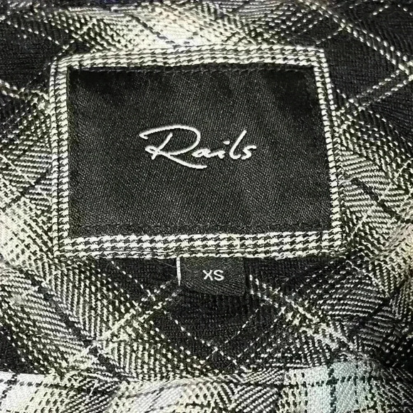 Rails Black and white Button Down Shirt Size XS - Picture 4 of 9